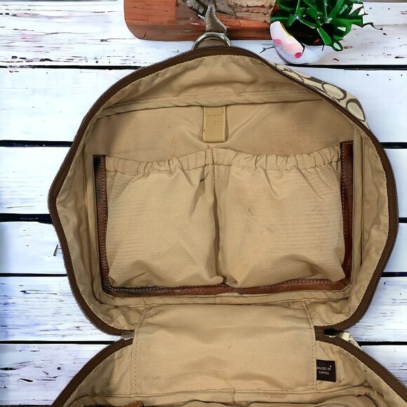 COACH Signature Cosmetics Toiletries Travel Bag Brown & Khaki Canvas & Leather - Picture 9 of 13
